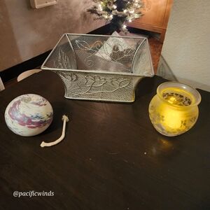 WIRE BASKET OIL LANTERN & ETCHED GLASS VOTIVE CANDLE VASE